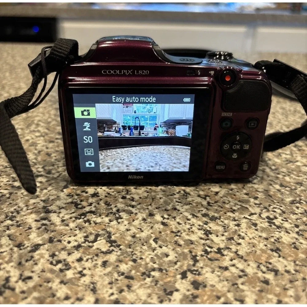 Nikon COOLPIX L820 16.0MP Digital Camera Tested Working Purple + Bag, A+